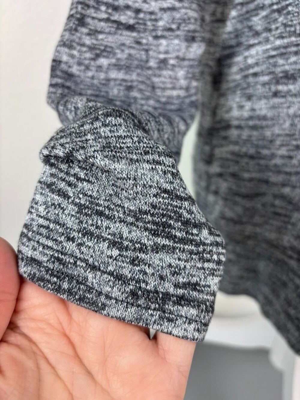 Athleta women's medium heather grey‎ pose layered pullover open back long sleeve - Picture 5 of 10